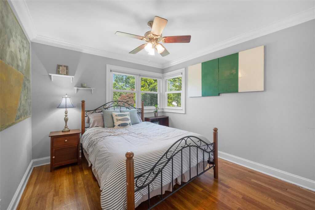 21 Winding Brook Road, New Rochelle, NY 10804 - Photo 23 of 46