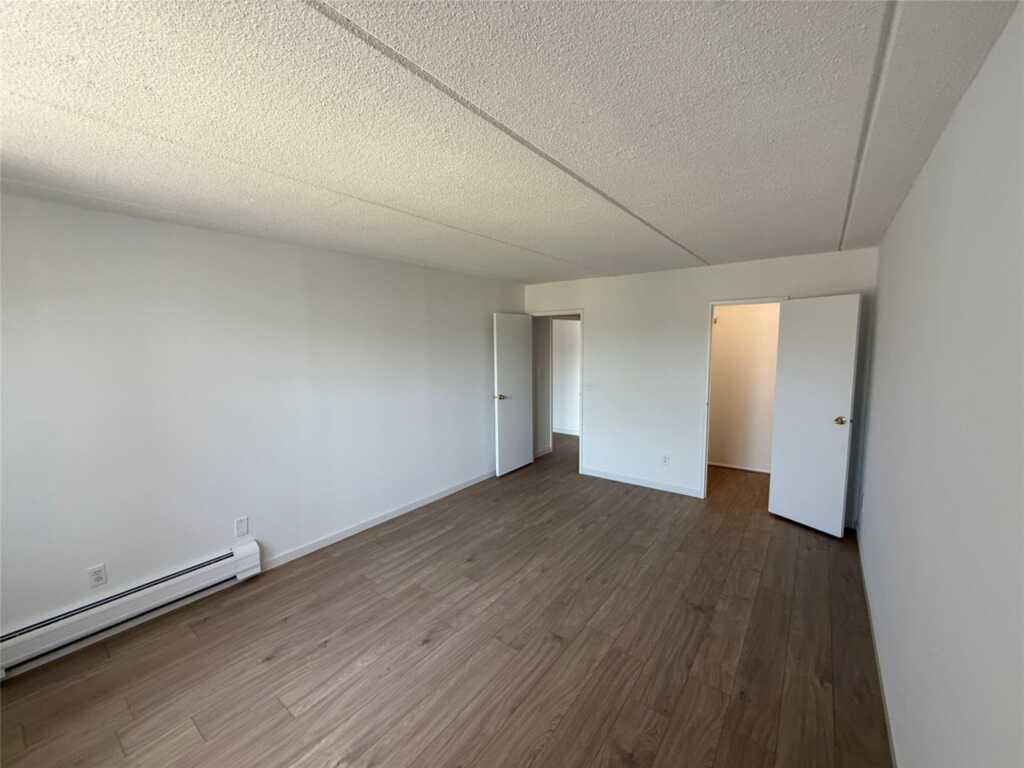 35 Park Avenue, Unit #3D, Suffern, NY 10901 - Photo 8 of 10