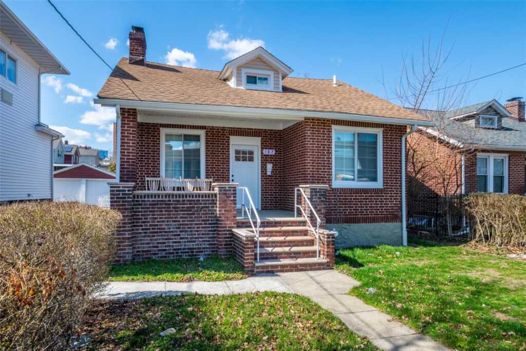 187 Pelham Road, New Rochelle, NY 10805 - Photo 25 of 26