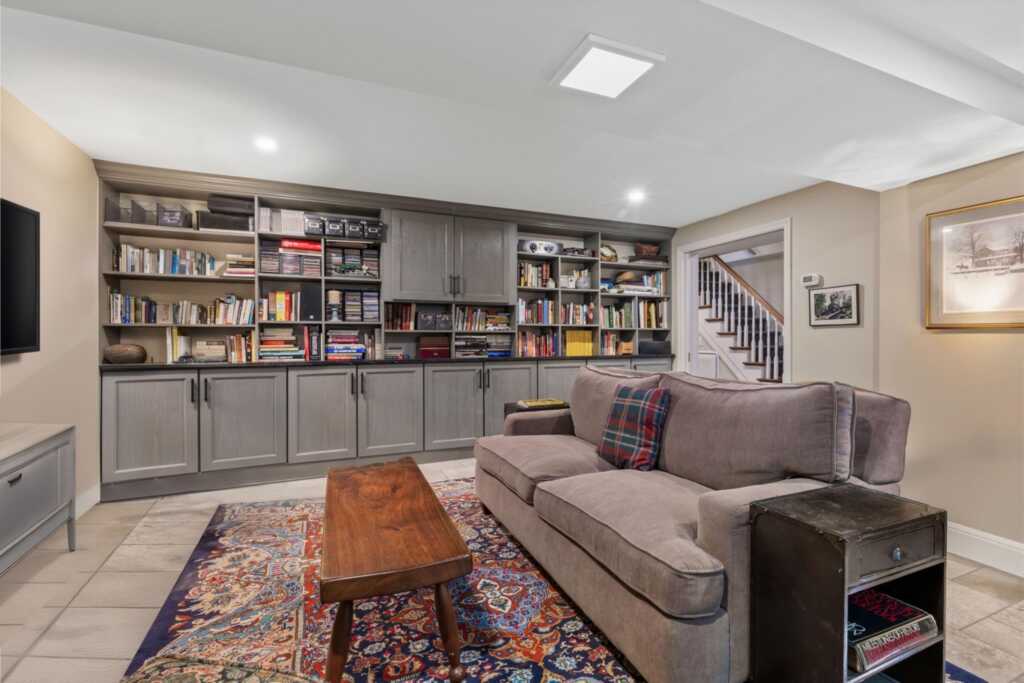 31 Colonial Road, White Plains, NY 10605 - Photo 18 of 31