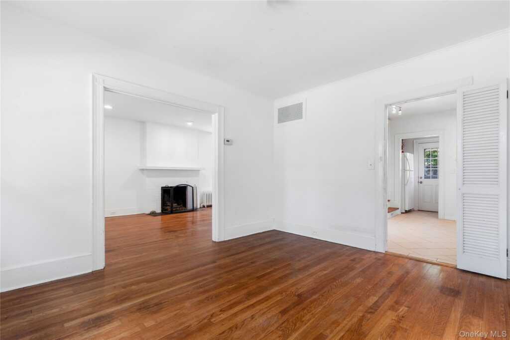 15 Roosevelt Avenue, Rye, NY 10580 - Photo 10 of 30