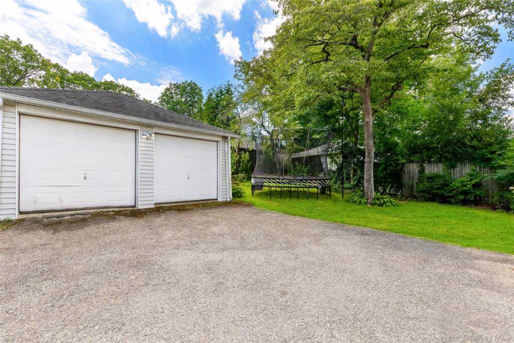 15 Roosevelt Avenue, Rye, NY 10580 - Photo 23 of 30