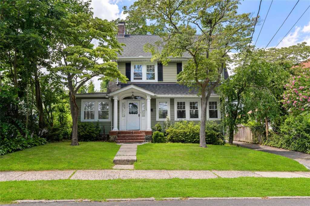 15 Roosevelt Avenue, Rye, NY 10580