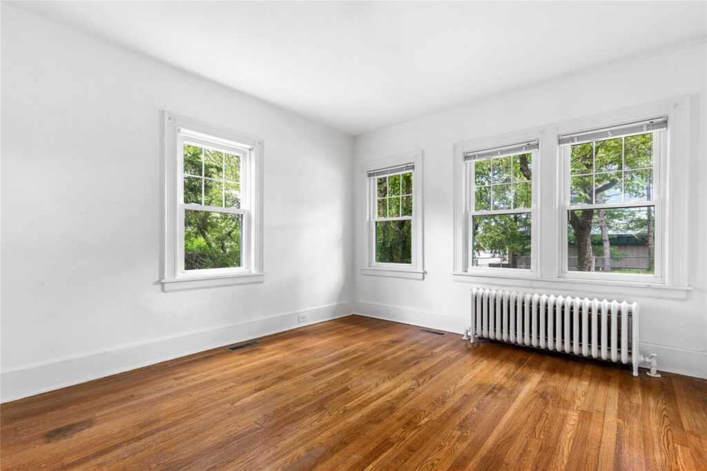 15 Roosevelt Avenue, Rye, NY 10580 - Photo 7 of 25