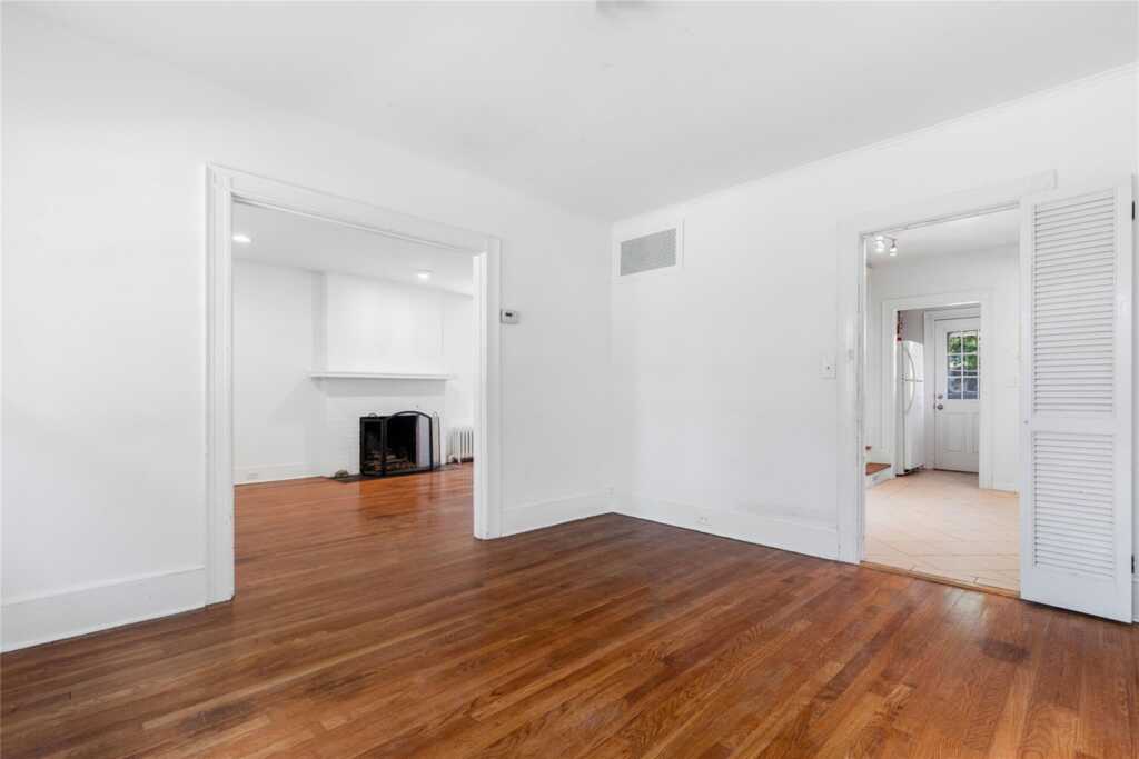 15 Roosevelt Avenue, Rye, NY 10580 - Photo 8 of 25