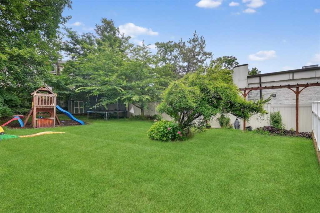 260 High Avenue, Nyack, NY 10960 - Photo 34 of 36