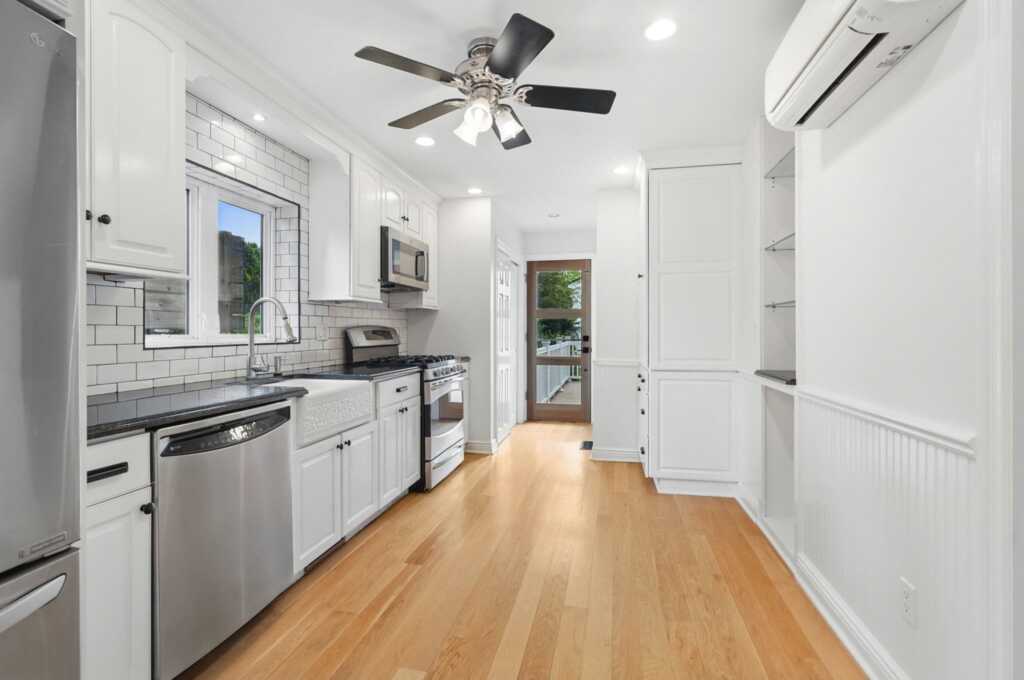 410 Hunter Street, Rye, NY 10543 - Photo 16 of 41