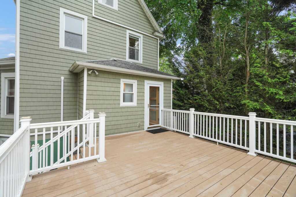 410 Hunter Street, Rye, NY 10543 - Photo 32 of 41
