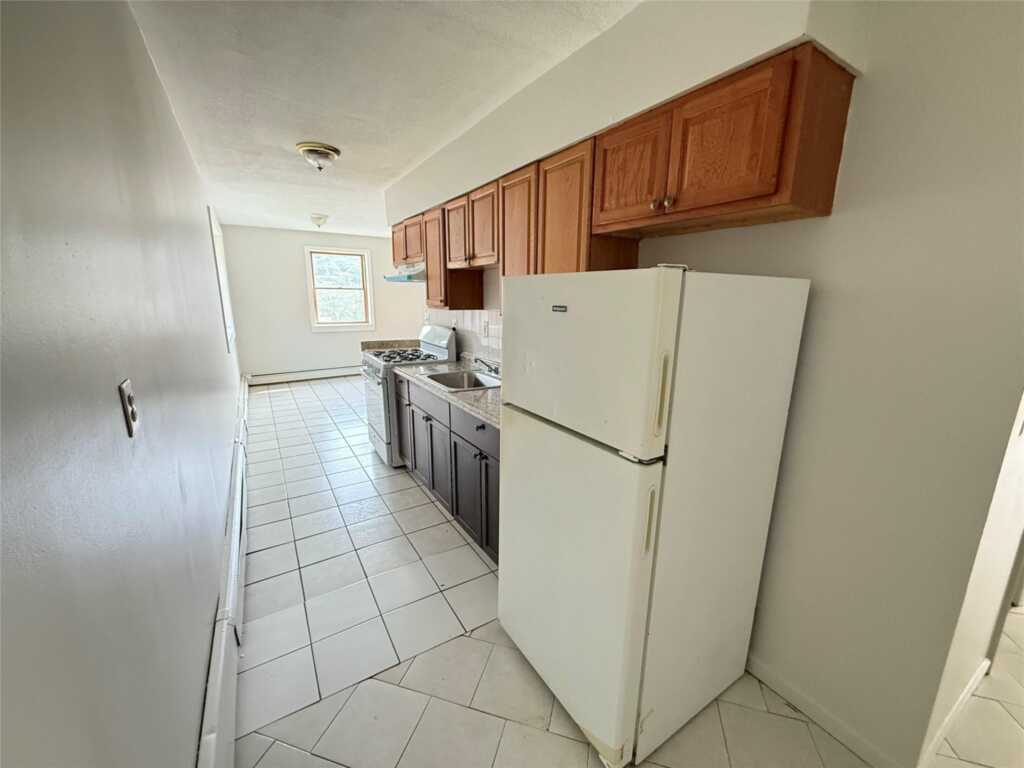 306 High Avenue, Unit #1N, Nyack, NY 10960 - Photo 10 of 15