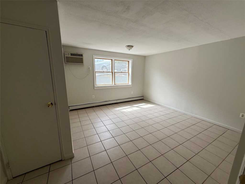 306 High Avenue, Unit #1N, Nyack, NY 10960 - Photo 3 of 15