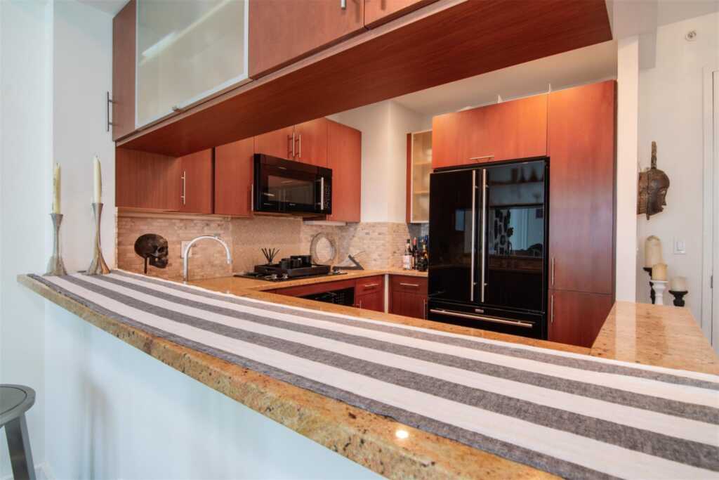 175 Huguenot Street, Unit #1908, New Rochelle, NY 10801 - Photo 3 of 22