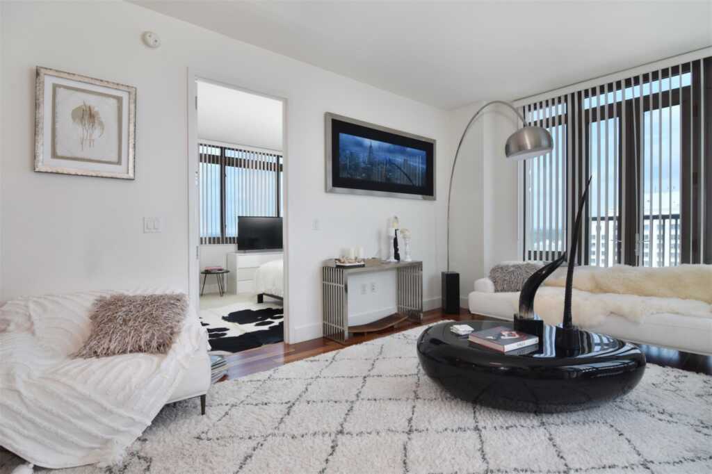 175 Huguenot Street, Unit #1908, New Rochelle, NY 10801 - Photo 6 of 22