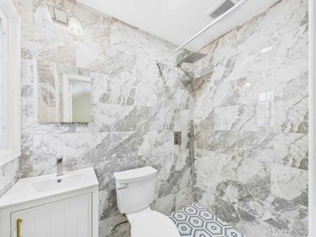 75 Lord Kitchener Road, New Rochelle, NY 10804 - Photo 33 of 47
