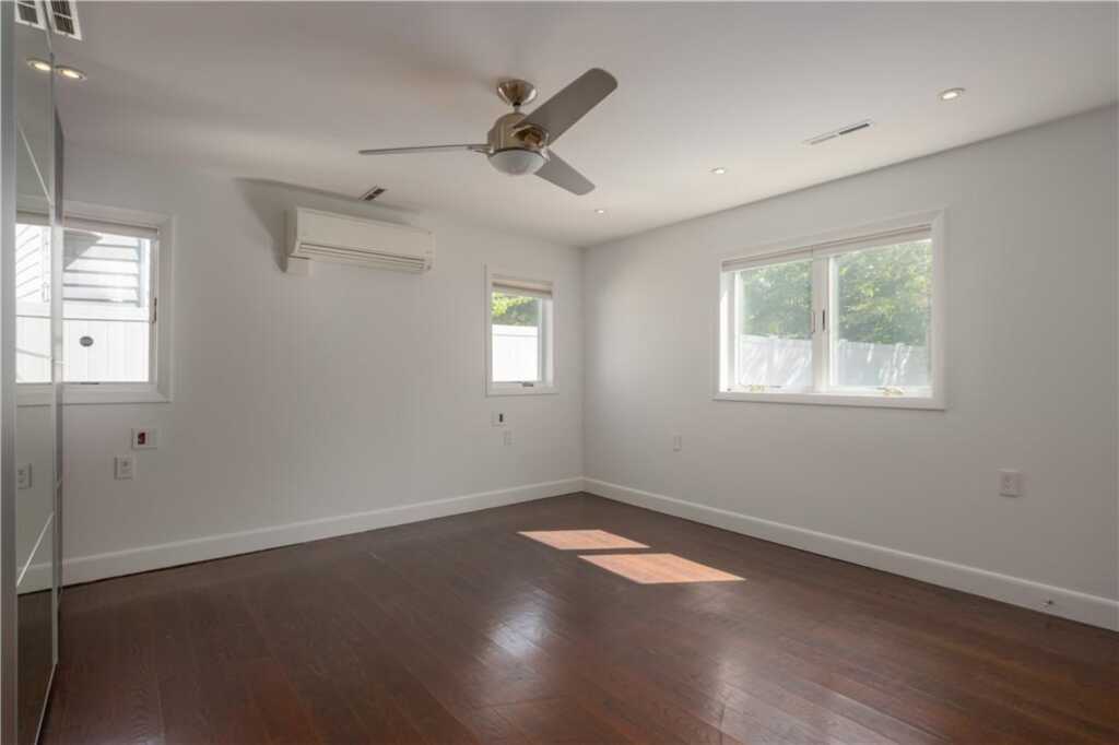 691 Wilmot Road, New Rochelle, NY 10583 - Photo 25 of 29