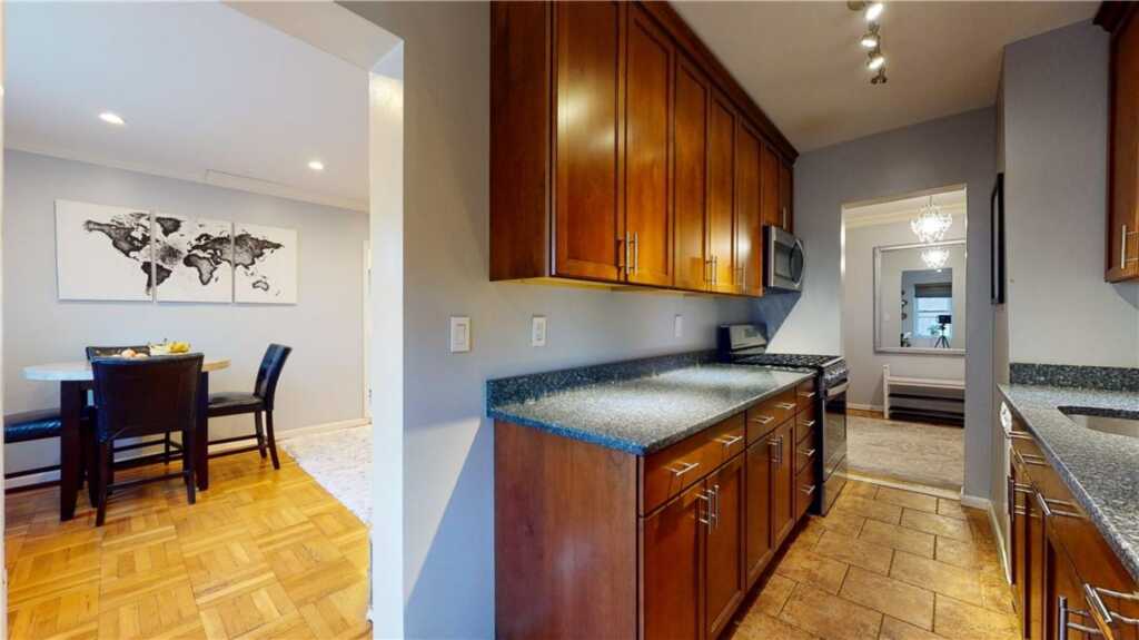 42 Barker Avenue, Unit #4G, White Plains, NY 10601 - Photo 11 of 22