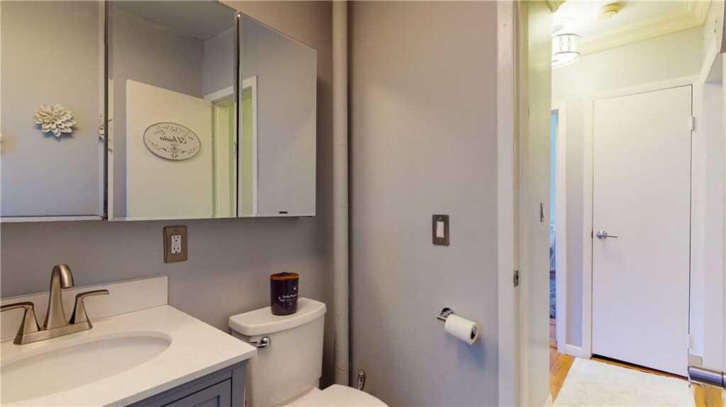 42 Barker Avenue, Unit #4G, White Plains, NY 10601 - Photo 19 of 22