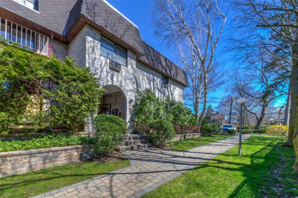 107 Broadway, Unit #114, White Plains, NY 10603 - Photo 2 of 29