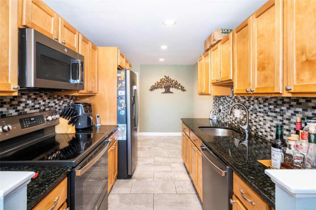107 Broadway, Unit #114, White Plains, NY 10603 - Photo 3 of 29