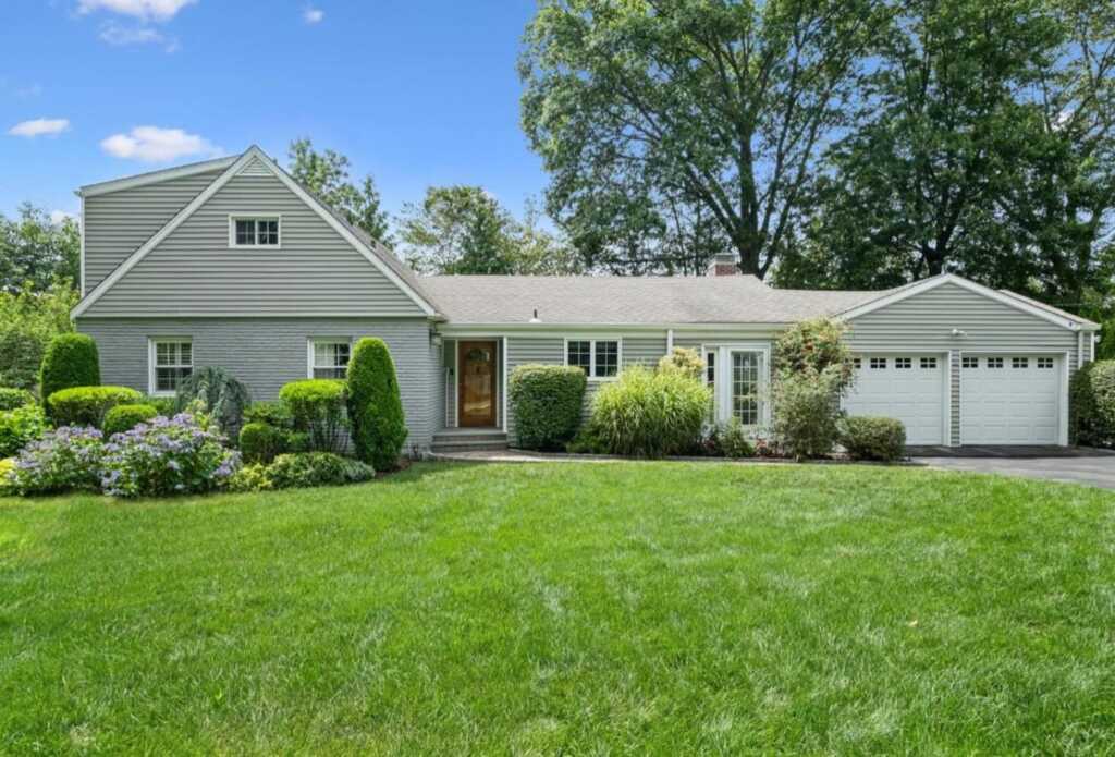 96 Highridge Road, New Rochelle, NY 10804