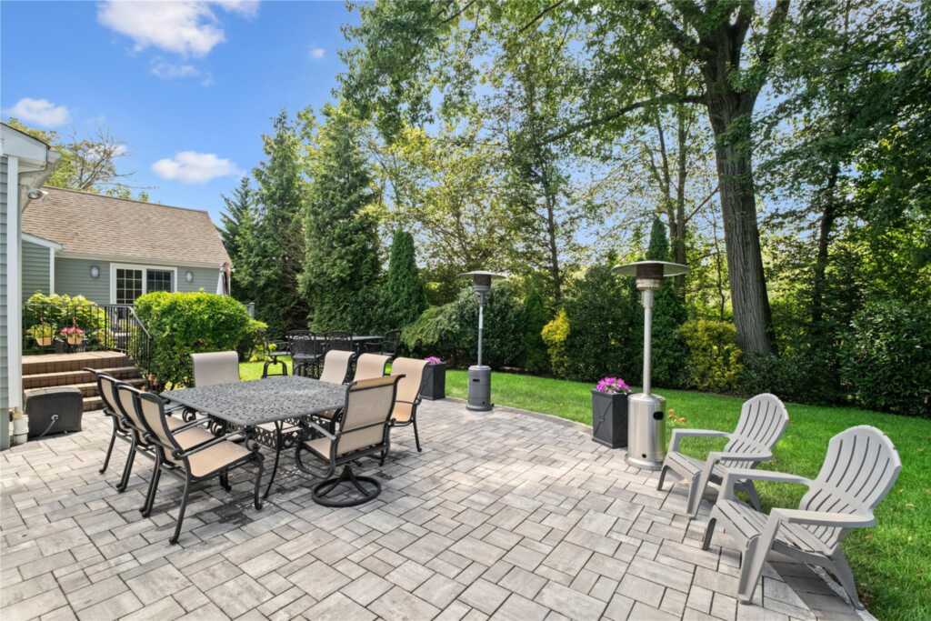 96 Highridge Road, New Rochelle, NY 10804 - Photo 19 of 29