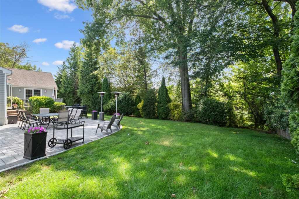 96 Highridge Road, New Rochelle, NY 10804 - Photo 20 of 29