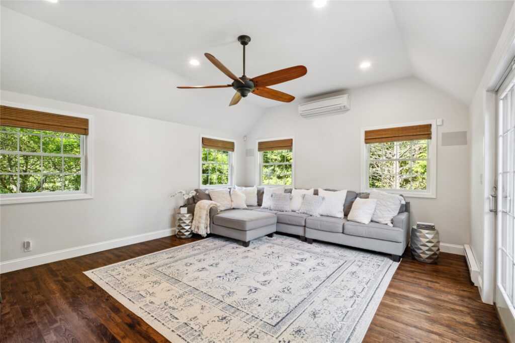 96 Highridge Road, New Rochelle, NY 10804 - Photo 7 of 29