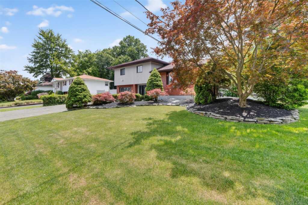 30 Botencou, Stony Point, NY 10980