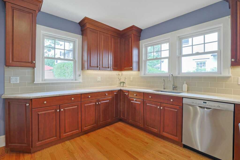 48 Faneuil Place, New Rochelle, NY 10801 - Photo 14 of 48
