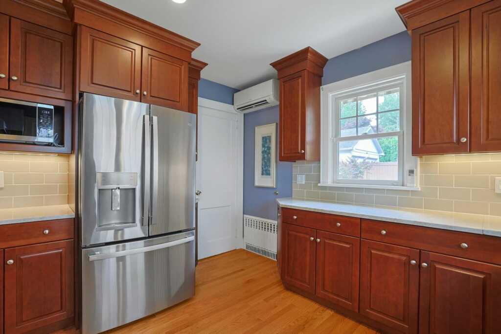 48 Faneuil Place, New Rochelle, NY 10801 - Photo 17 of 48