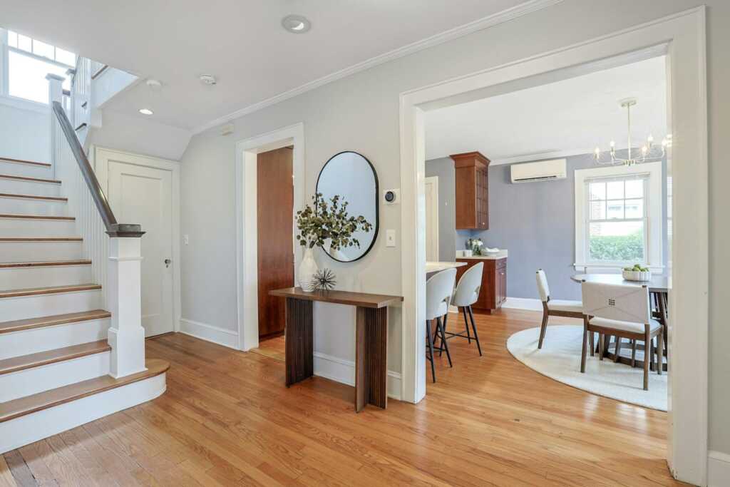 48 Faneuil Place, New Rochelle, NY 10801 - Photo 3 of 48