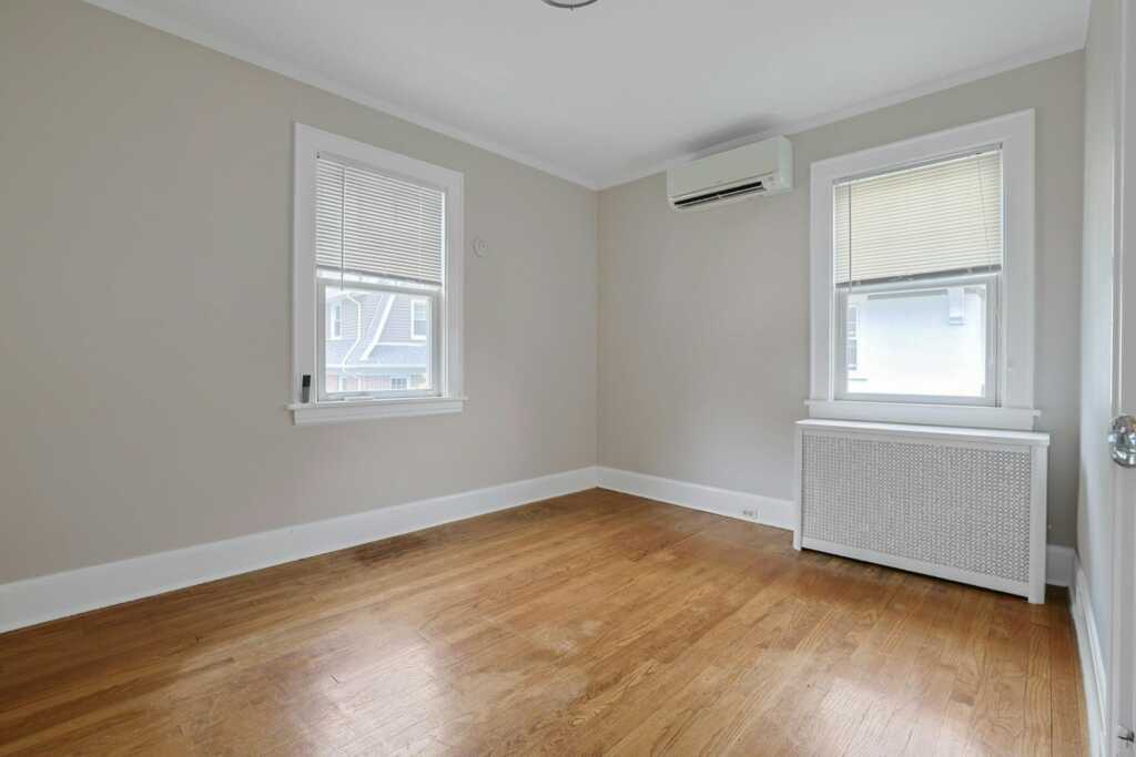 48 Faneuil Place, New Rochelle, NY 10801 - Photo 34 of 48