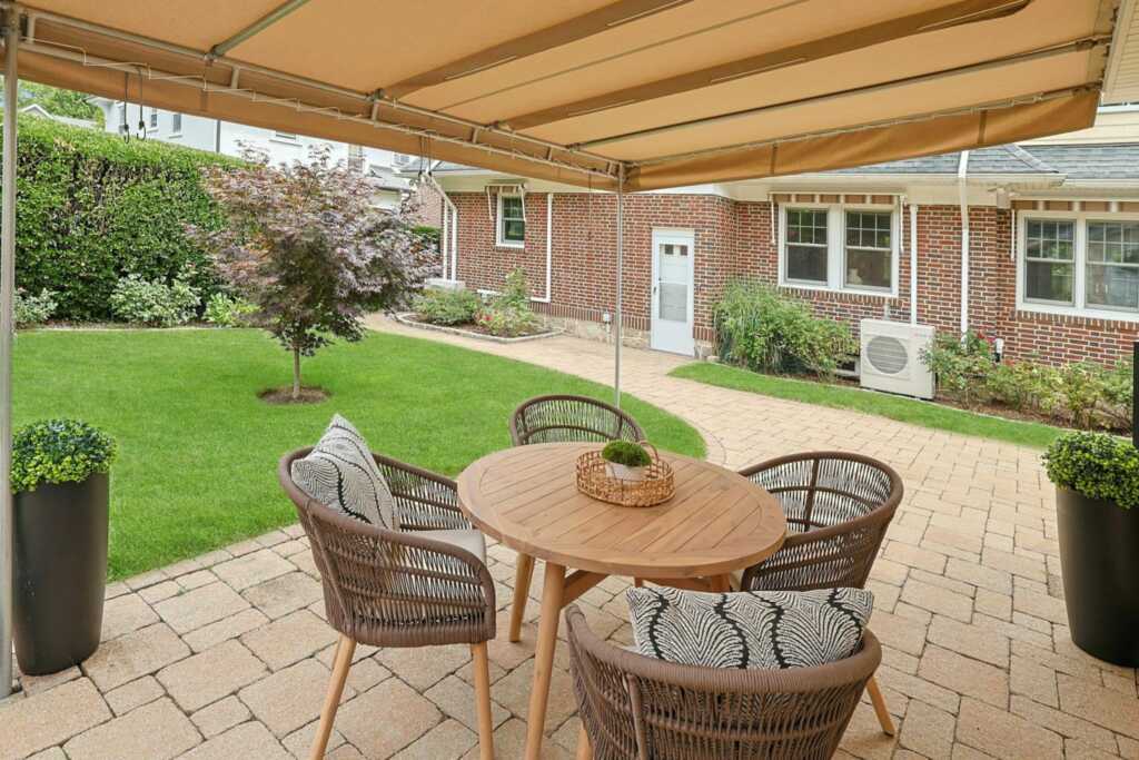48 Faneuil Place, New Rochelle, NY 10801 - Photo 37 of 48