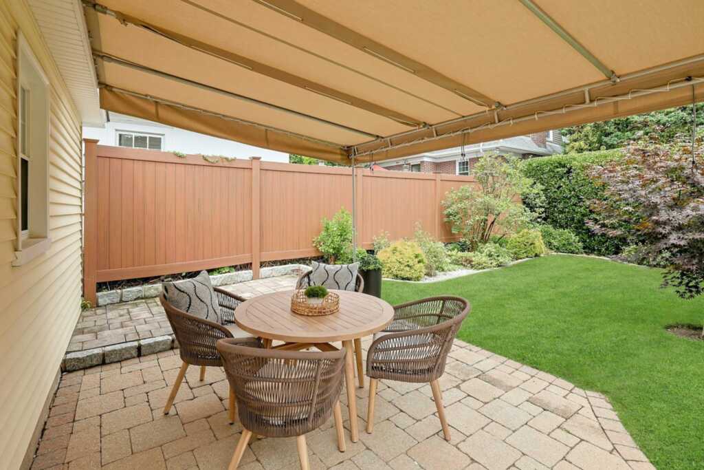 48 Faneuil Place, New Rochelle, NY 10801 - Photo 38 of 48