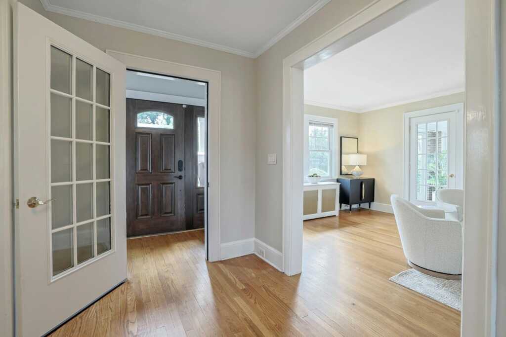 48 Faneuil Place, New Rochelle, NY 10801 - Photo 4 of 48