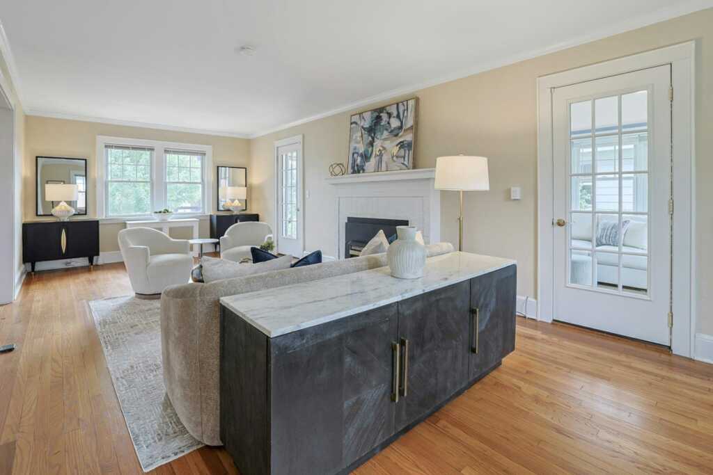 48 Faneuil Place, New Rochelle, NY 10801 - Photo 7 of 48