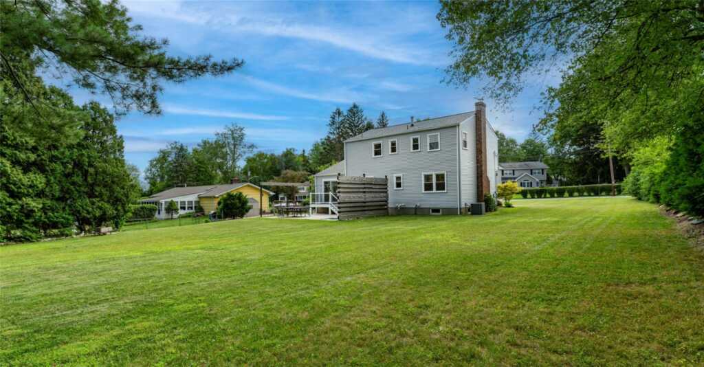 2 Jean Lane, New City, NY 10956 - Photo 2 of 28