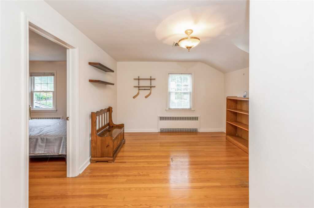 35 Glenwood Road, New City, NY 10956 - Photo 18 of 37