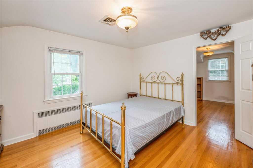 35 Glenwood Road, New City, NY 10956 - Photo 24 of 37