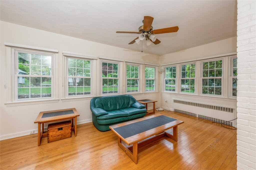 35 Glenwood Road, New City, NY 10956 - Photo 7 of 37