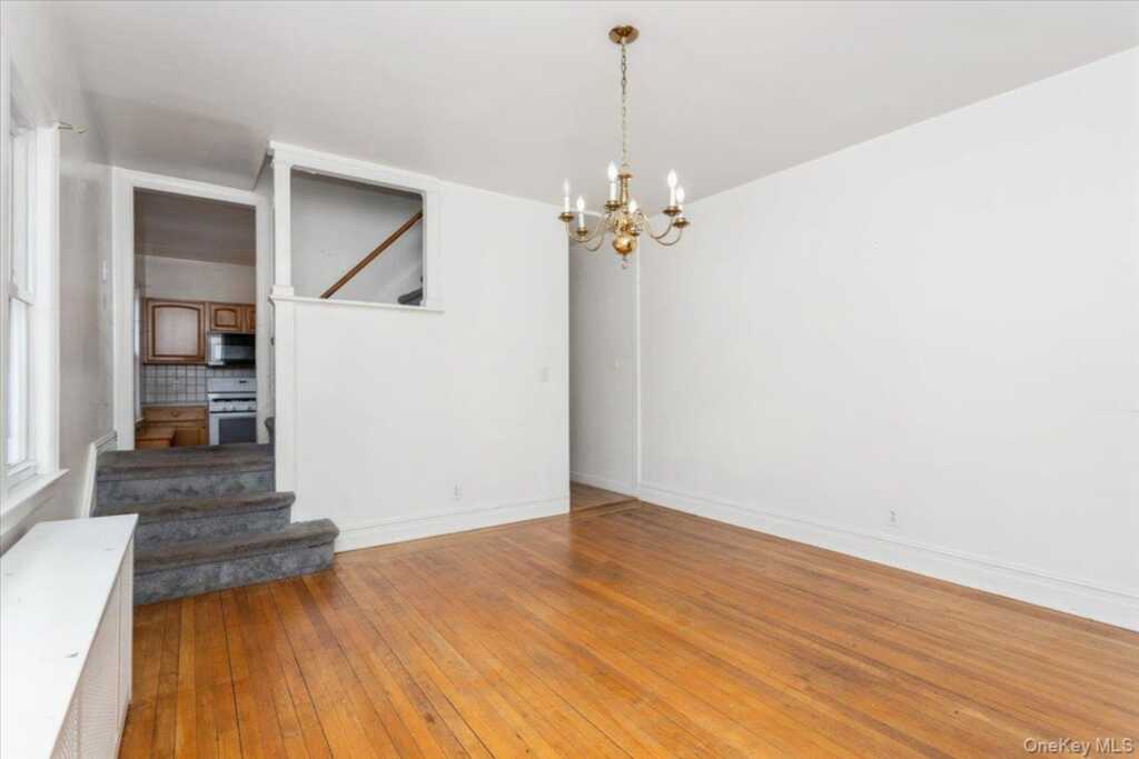 7 Flower Street, New Rochelle, NY 10801 - Photo 10 of 28