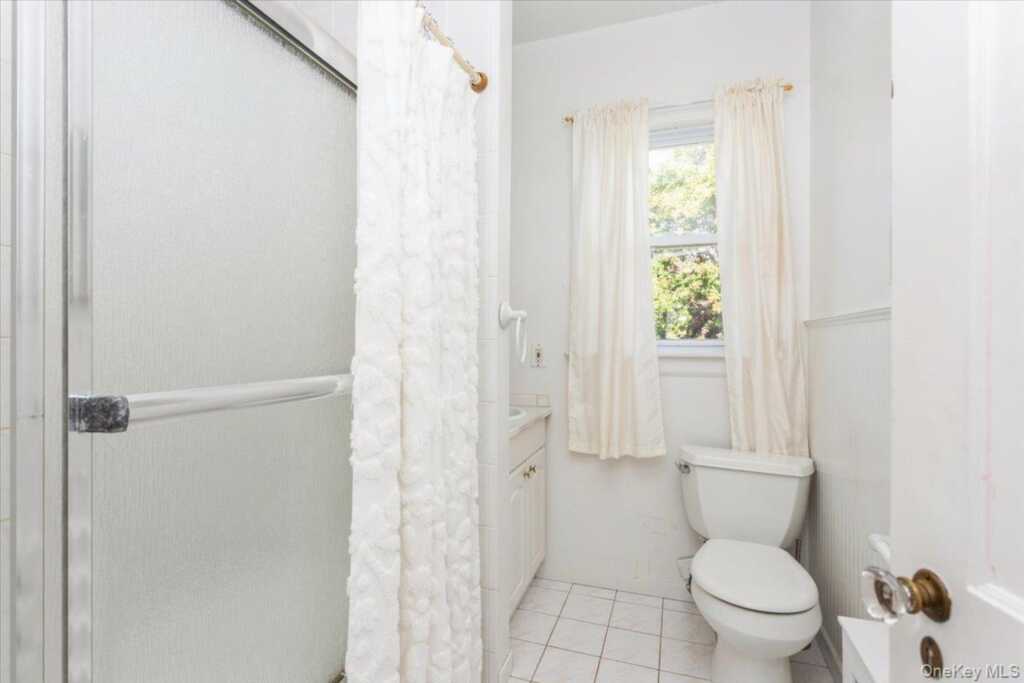 7 Flower Street, New Rochelle, NY 10801 - Photo 20 of 28