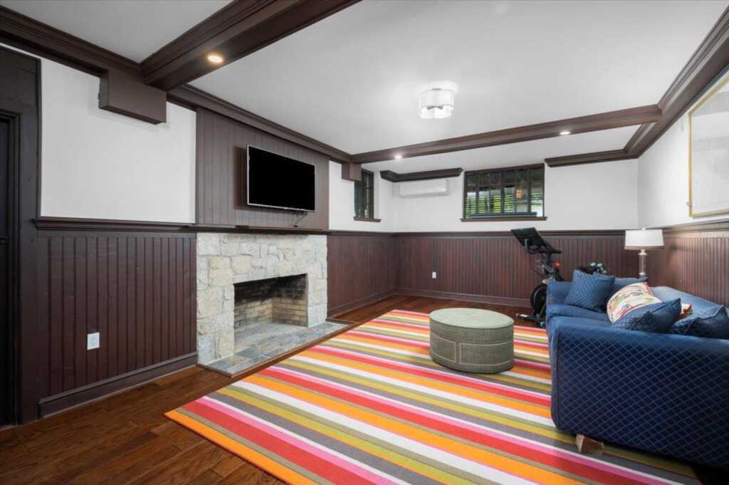 566 Forest Avenue, New Rochelle, NY 10804 - Photo 23 of 37
