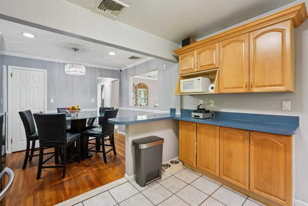 17 Maplewood Boulevard, Suffern, NY 10901 - Photo 19 of 47