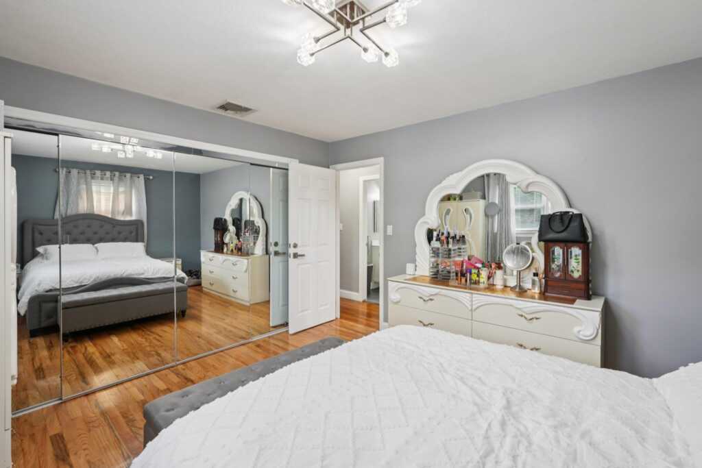 17 Maplewood Boulevard, Suffern, NY 10901 - Photo 31 of 47