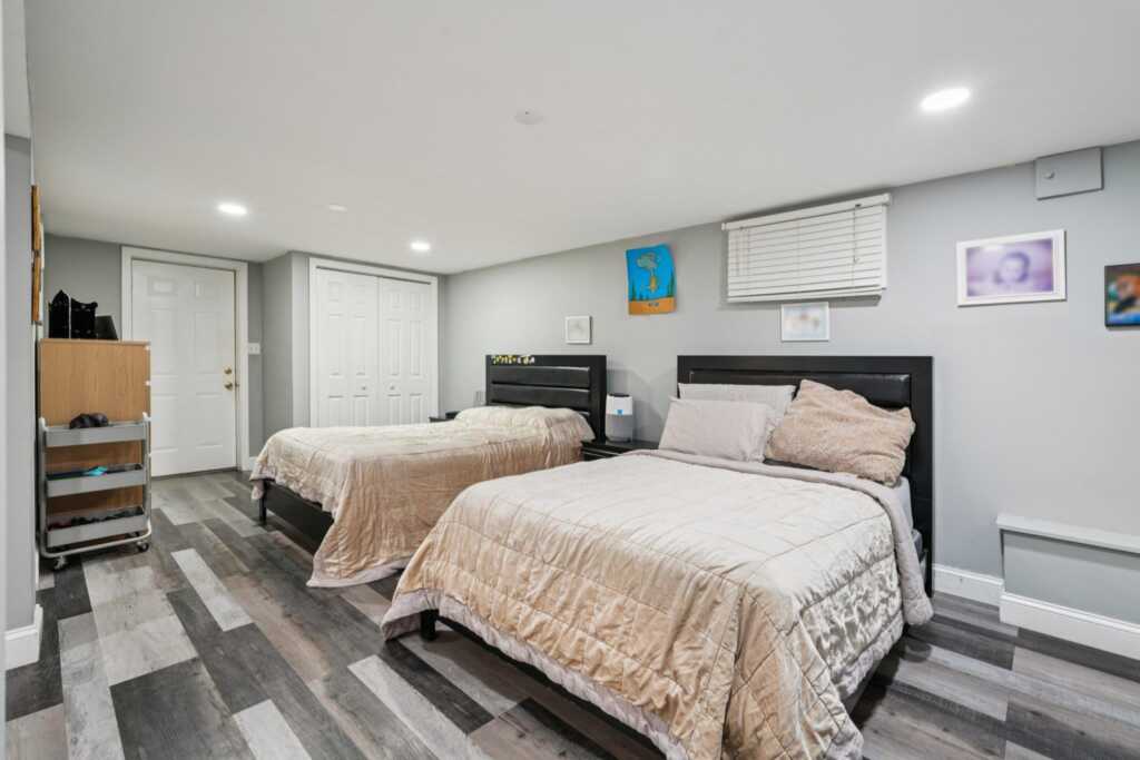 17 Maplewood Boulevard, Suffern, NY 10901 - Photo 34 of 47