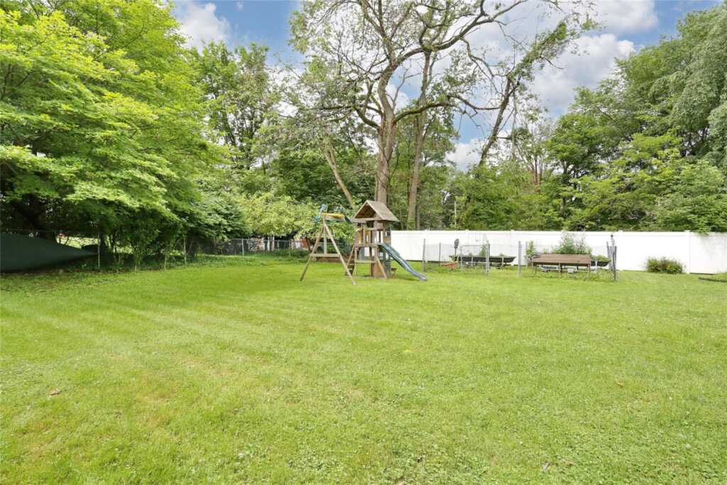 111 Route 59, Suffern, NY 10901 - Photo 25 of 28