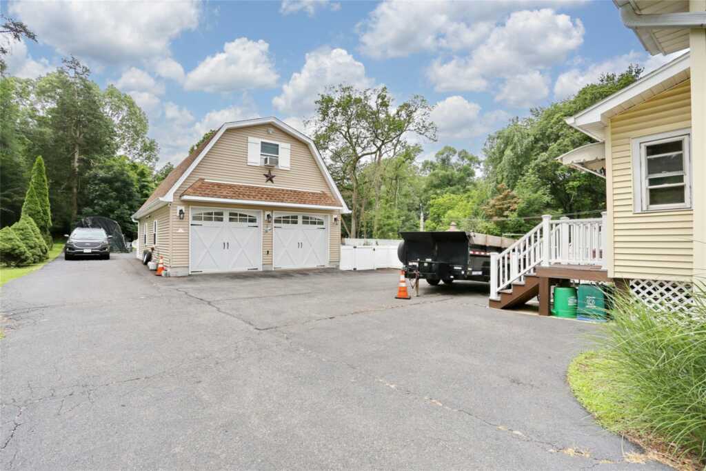 111 Route 59, Suffern, NY 10901 - Photo 3 of 28
