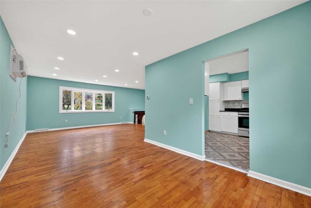 402 Kings Highway, Valley Cottage, NY 10989 - Photo 15 of 50