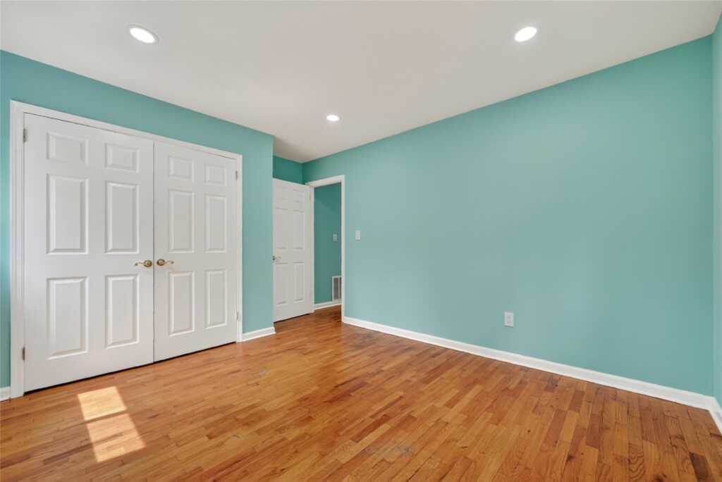 402 Kings Highway, Valley Cottage, NY 10989 - Photo 22 of 50