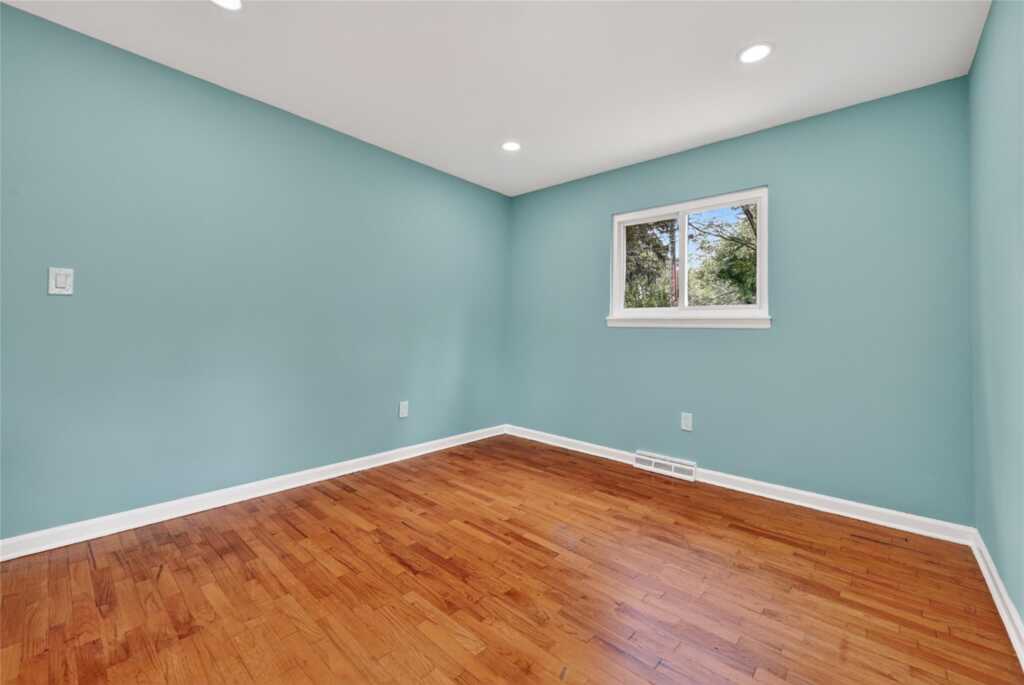402 Kings Highway, Valley Cottage, NY 10989 - Photo 23 of 50